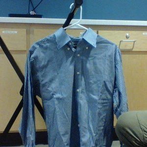 Kirkland Signature blue and white striped button down (15-32)